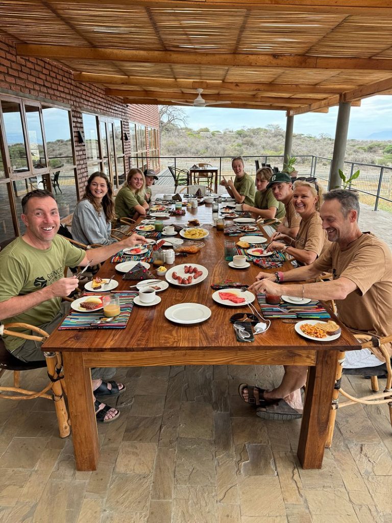 2 days safari to Tarangire & Ngorongoro – Midrange Lodge