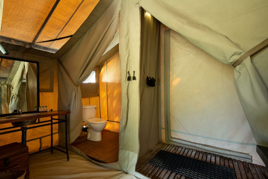Serengeti Kati Kati Tented Camp