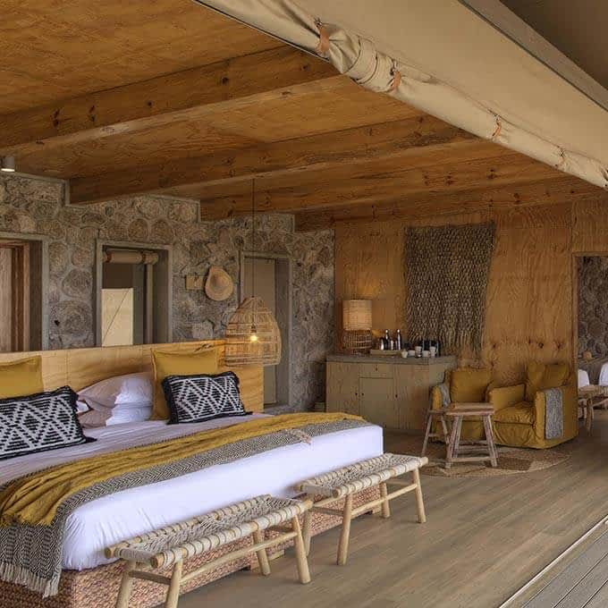 namiri plains luxury serengeti safari bedroom small