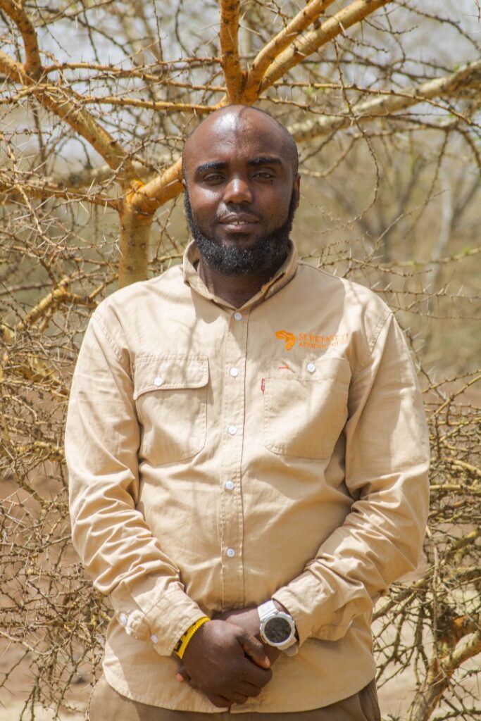 David Nanyaro, Safari Guide