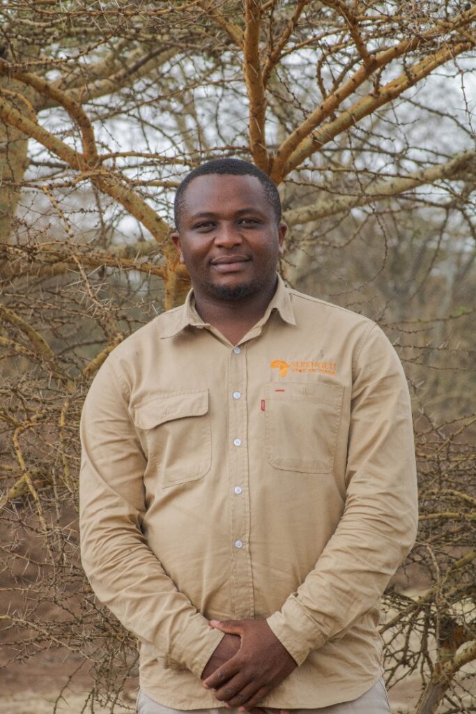 Dickson Mallya, Safari Guide
